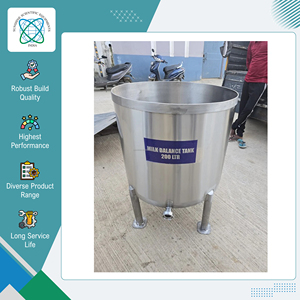 Qualité supérieure, écologique, facile à utiliser, 200 litres. Réservoir de réception de lait en acier inoxydable de fabrication indienne, capacité de production élevée - Product Image 3