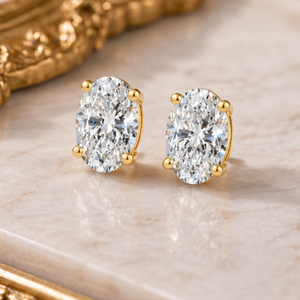 Boucles d'oreilles clous en diamant de laboratoire de qualité supérieure, taille ovale 9x7mm | Solitaire à quatre griffes |   Bijoux élégants en or 10 carats certifiés IGI couleur D - Product Image 4