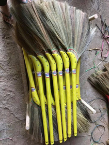 Venta al por mayor de palos de escoba de hierba hechos a mano con recogedor Limpieza del hogar Precio muy barato Hecho en ECO2GO Vietnam - Product Image 3
