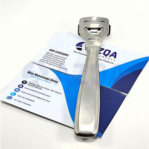 Herramienta para raspar callos de acero inoxidable con mango ergonómico para eliminar la piel muerta, cuidado de los pies, pedicura y suavizado de talones - Product Image 6