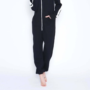 Pijama Tipo Onesie con Logotipo Personalizado, Costuras Anatómicas para Mayor Comodidad, Ropa de Casa Moderna y de Lujo, Venta Directa de Fábrica al Por Mayor - Product Image 2