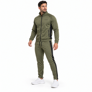 Pantalones de chándal cónicos con capucha para invierno, OEM, personalizados, para hombre, para entrenamiento de fútbol, de punto de alto rendimiento, proveedor de ropa de fútbol - Product Image 2