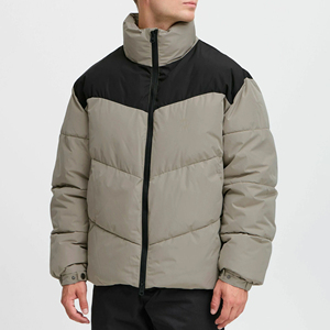 Chaquetas Personalizadas Ligeras al por Mayor, Chaqueta Acolchada con Relleno de Burbujas, Chaqueta de Poliéster con Parche de Logotipo para Hombre - Product Image 4