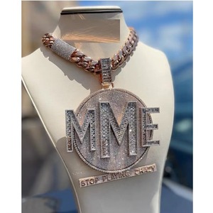 Colgante de Moissanita Iced Out Chapado en Oro Rosa, con Temática Hip Hop, para Uso Diario Masculino, con Letra Personalizada 'Stop Playing Crazy' - Product Image 2