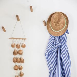 Porte-manteau mural en bois contemporain, en bois dur de qualité supérieure, forme ronde, pour maisons modernes, hôtels, cafés et magasins de détail - Product Image 6