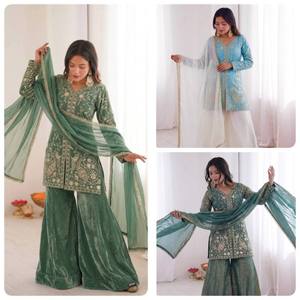 Conjunto de Palazzo de Seda Fendy Elegante y Lujoso con Bordado Intenso y Lentejuelas, Incluye Dupatta para Mujer, Ideal para Eventos - Product Image 2