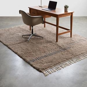 Alfombra de Lana Anudada a Mano de Primera Calidad, Color Taupe Marrón, Diseño Minimalista a Rayas con Flecos para Decoración Moderna del Hogar - Product Image 2