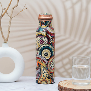 Elegante Recipiente de Agua de Cobre con Diseño Floral Colorido, Ideal para la Hidratación Diaria en el Hogar, Viajes y Fiestas - Product Image 5