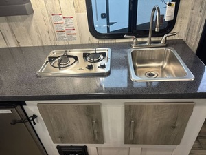 Autocaravana Usada 2025 Travel Lite 16R-B - Product Image 2