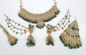 Mehandi Plated <b>Indian</b> Bridal <b>Jewelry</b> <b>Set</b> With Maang Tikka Necklace Earrings Ethnic Flower Pearl Rhinestone Wedding Party Wear - Product Image 3