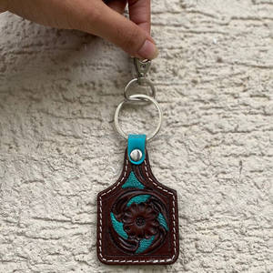 Porte-clés en cuir taillé sculpté à la main Porte-clés en cuir de forme exotique mignon Accessoires en cuir taillé Porte-clés mignons pour unisexe - Product Image 2