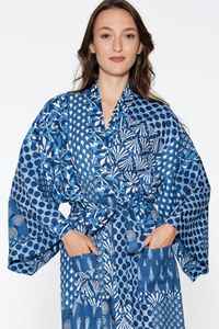 Robe kimono en coton indigo imprimé à la main, séchage rapide, col en V, manches longues, longueur complète, paréo de bain - Product Image 6