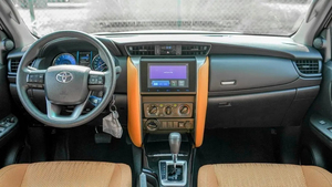 TOYOTA 2026 NUEVO DE FÁBRICA, 0KM, 7 PLAZAS, 4 CILINDROS, 199HP, TRANSMISIÓN AUTOMÁTICA - Product Image 6