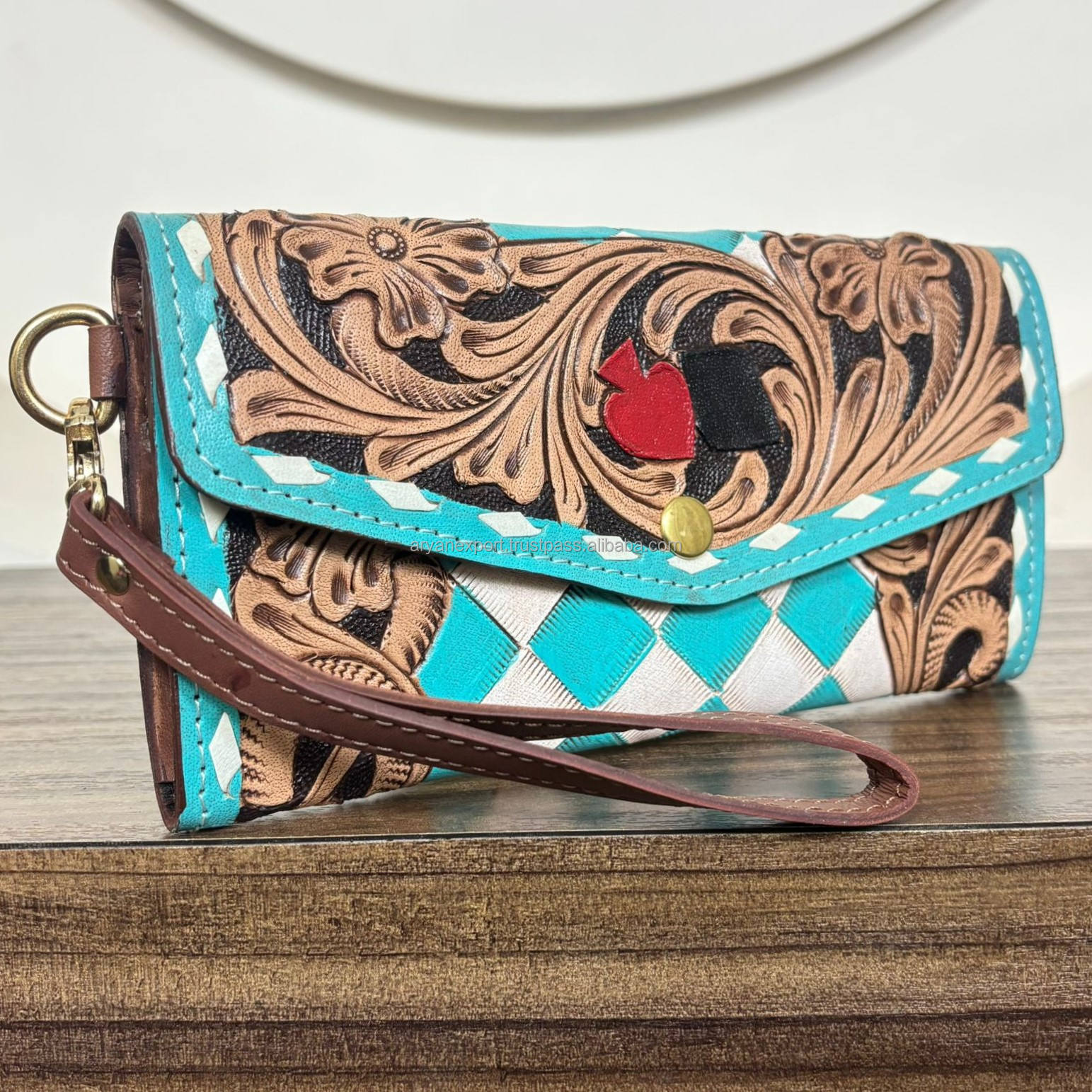 สีน้ำตาลลายตารางสีฟ้าเทอร์ควอยซ์และสีขาว