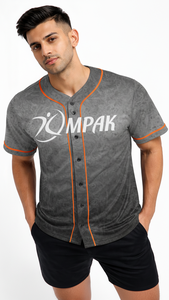 Camiseta de béisbol elegante para hombre con diseño de sublimación completa, perfecta para clubes, equipos, marcas y uso casual. - Product Image 5