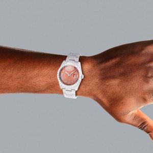 Montre en diamant pour homme, analogique, quartz, bracelet argent/moissanite, cadran à chiffres romains, 28 mm, cristal saphir, mouvement ETA, résistance à l'eau 10 m - Product Image 6