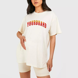 เสื้อยืดผู้หญิงผ้าฝ้ายแท้ 100% สั่งทำพิเศษ พิมพ์ลายโลโก้แบบสกรีน แอพพลิเคชั่น ตกแต่งด้วยผ้า สำหรับฤดูร้อน เนื้อผ้าหนา 220gsm สวมใส่สบาย สไตล์สตรีทแวร์ - Product Image 1
