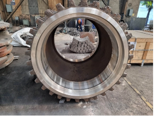 Rouleau à pâtisserie idéal pour l'industrie minière de la construction en acier moulé de haute qualité garanti bon prix fournisseur Vietnam - Product Image 3