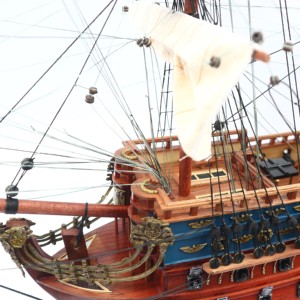 El más vendido - SAN FELIPE - Maqueta de barco velero español hecha a mano en madera del fabricante vietnamita GIA NHIEN CO., LTD - Product Image 2