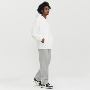 Survêtements personnalisés pour hommes et femmes, sweats à capuche épais 500 GSM 350 GSM en molleton polyester/coton brodé, et shorts amples - Product Image 5