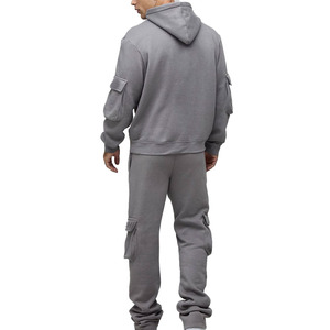 Ensembles de sweats à capuche pour hommes en coton à épaules tombantes avec poches cargo personnalisées, en molleton premium, style pull-over et pantalon de jogging, pour la vente en gros, avec logo OEM - Product Image 4
