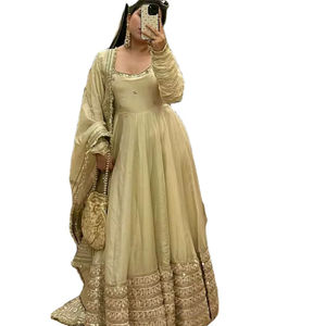 Parfait pour l'automne/l'hiver/l'été, robe Anarkali/Kurti en tissu fausse fourrure multicolore, fraîcheur de fête, SIE - Product Image 1