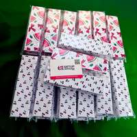 Boîtes en carton rigide GETUP BROSONS IMPEX, rectangulaires, imprimées cerise et pastèque, impression quadricolore, emballage cadeau artisanal avec poignée, finition brillante
