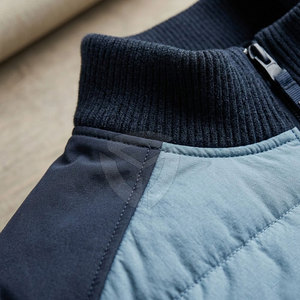 Chaqueta Acolchada para Hombre, Cálida y Cómoda, con Aislamiento, Ideal para Actividades al Aire Libre en Invierno y Uso Diario - Product Image 5