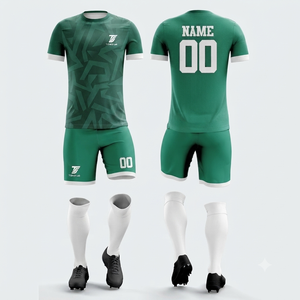 Ensemble d'uniformes de football personnalisables pour adultes en gros - 100 % polyester, impression par transfert thermique/sublimation, séchage rapide, short à taille élastique - Product Image 2