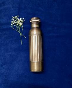 Bouchons de bouteille d'eau en cuivre pur martelé, écologiques, noirs, de style antique, gravés, au design classique, avec motif diamant, d'inspiration ayurvédique - Product Image 5