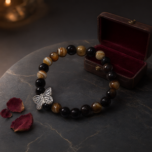 Pulsera de Ónix Negro con Banda y Dije de Mariposa - Accesorio de Moda con Cristales - Product Image 3