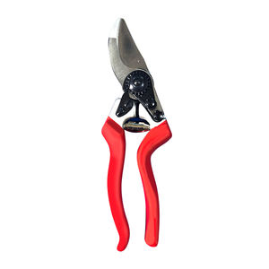 Tijeras de Podar SONO G6067 Duraderas con Mango de Plástico de Agarre Suave y Hoja Metálica Cromada con Revestimiento Plástico - Product Image 1