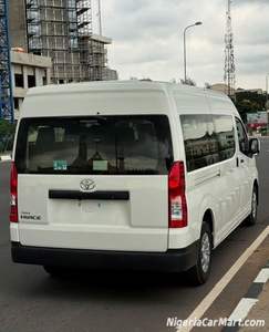 AUTO USADO EN EXCELENTE ESTADO, HERRAMIENTA NEUMÁTICA INALÁMBRICA/ALIMENTADA POR BATERÍA, AGARRE ANTIDESLIZANTE, 13 PLAZAS, EN VENTA - Product Image 2