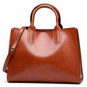 Bolso de cuero premium para mujer – Uso formal - Product Image 3