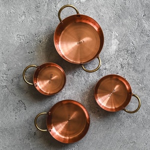 Ensemble de tasses à mesurer en cuivre avec poignées en laiton, tailles gravées 1/4, 1/3, 1/2, 1 tasse, résistantes à la chaleur, lavage à la main uniquement - Product Image 5