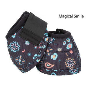 Botas de Protección para Caballos de Alta Calidad, Botas de Campana para Equitación, Carreras y Entrenamiento, Disponibles con Todos los Diseños Impresos - Product Image 1