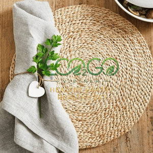 แผ่นรองจานสานจากหญ้าเซจทรงกลม Eco2go เวียดนาม สำหรับร้านอาหาร โรงแรม งานแต่งงาน ตกแต่งโต๊ะอาหาร - Product Image 3