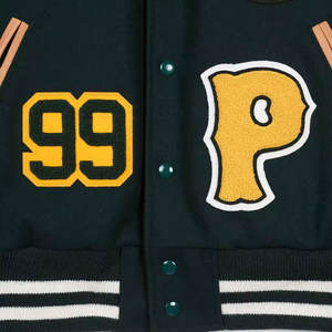 Chaqueta universitaria de béisbol estilo varsity, de patchwork, con bordado, talla estándar, artículo nuevo, económica y disponible en línea. - Product Image 5