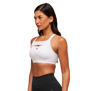 Sujetador deportivo de alto soporte para mujer con logo personalizado, blanco, de nailon y elastano, espalda cruzada, top atlético para yoga, acolchado, para gimnasio y entrenamiento. - Product Image 4