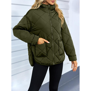 Chaqueta Acolchada Impermeable y Cortavientos para Mujer, Color Verde Oliva, con Capucha, Cierre de Cremallera, Manga Larga, Cálida y Estándar - Product Image 1
