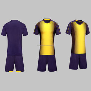 Vente en gros de maillots de football sur mesure OEM logo individuel personnalisé maillot de football club vente en gros uniforme de football - Product Image 1