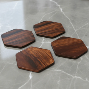 Posavasos y Alfombrillas de Madera Hechos a Mano, Reutilizables y Ecológicos, Estilo Rústico, Personalizables, Juego de 4 Posavasos de Madera Natural - Product Image 5