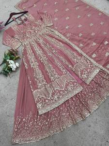 Ensemble Anarkali traditionnel indien et pakistanais pour femmes, brodé, longueur ras du sol, avec pantalon palazzo, tenue de mariage en soie, coupe ample - Product Image 4