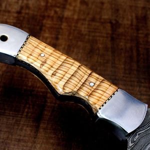 Herramienta utilitaria de doble afilado de acero de Damasco de alta resistencia, hecha a mano, con mango de madera de arce rizado - Product Image 2