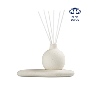 Bâtonnets diffuseurs en rotin faits à la main de haute qualité, naturels et durables, pour diffuseurs d'arômes de bureau et de maison - Product Image 1