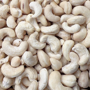 Nueces de Anacardo de la Mejor Calidad WW180, WW240, WW320, LP, Nueces de Anacardo Crudas al por Mayor, Exportadas a Dubái, Europa y Medio Oriente - Product Image 1