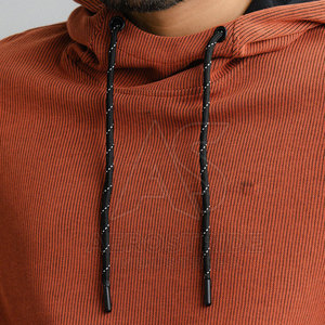 Sudadera básica de algodón suave con estilo relajado para uso diario, cómoda para actividades al aire libre y un look informal. - Product Image 6