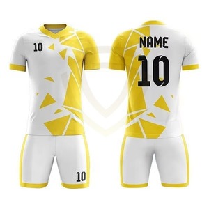 Uniforme de football pour hommes sur mesure de haute qualité avec nom d'équipe disponible dans toutes les tailles, faible MOQ, dernier style d'uniforme de football - Product Image 4