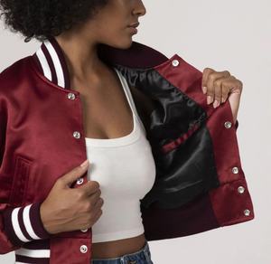 Chaqueta de béisbol universitaria de poliéster satinado de alta calidad para hombre, ropa de invierno, chaquetas universitarias de satén recortadas de seda satinada cómodas para mujer - Product Image 3