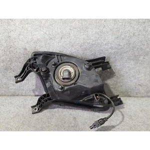 Luz Antiniebla Derecha Usada Equus 922023N000 - Product Image 3